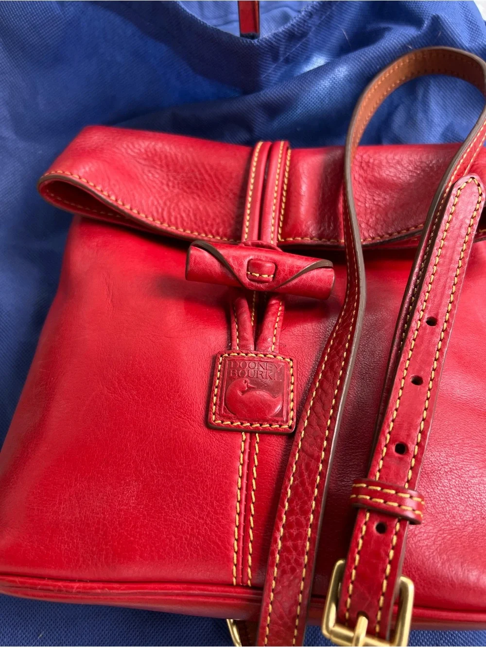 DOONEY AND BOURKE FLORENTINE MEDIUM TOGGLE CROSSBODY PURSE - Picture 12 of 12
